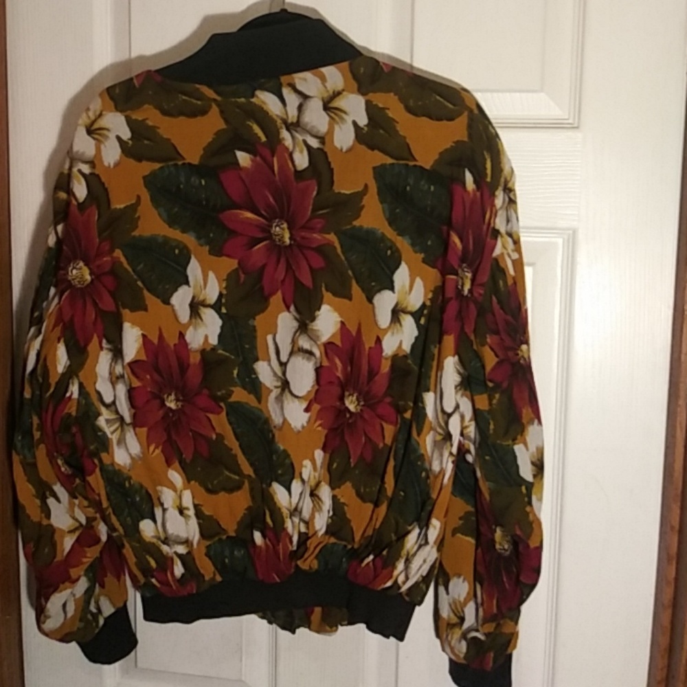 Jacket - Picture 2 of 2